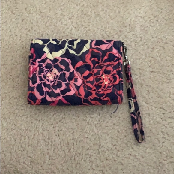 Verá Bradley wallet - Picture 2 of 3